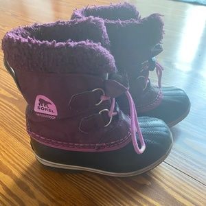 Girls Sorel Winter Boots🌿